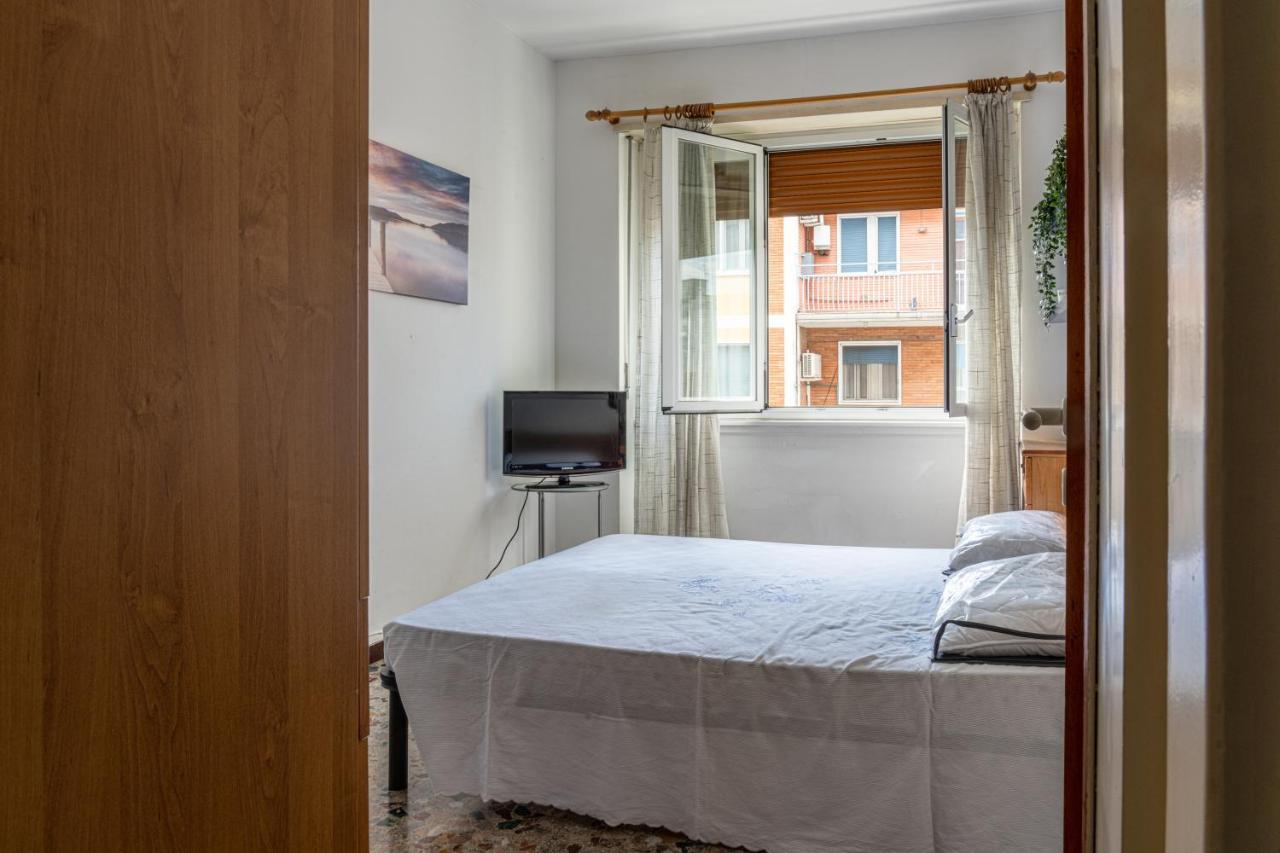 San Donato -M3,Linate Airport,Duomo,Policlinico,Wi-Fi Apartment San Donato Milanese Bagian luar foto
